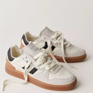 Coolway White and Black Men's Shoes